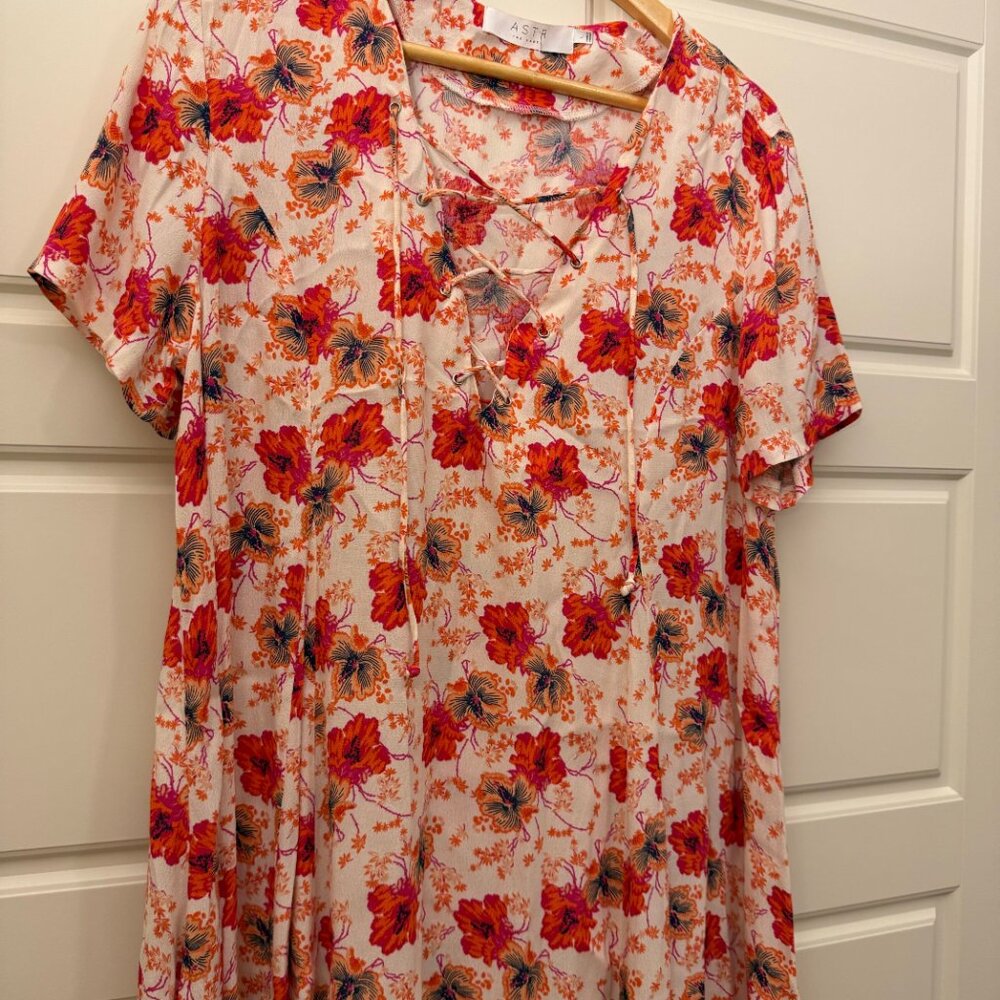 ASTR the Label Hibiscus Floral A-Line Dress Lightweight Boho Summer Size L Large - Picture 8 of 9